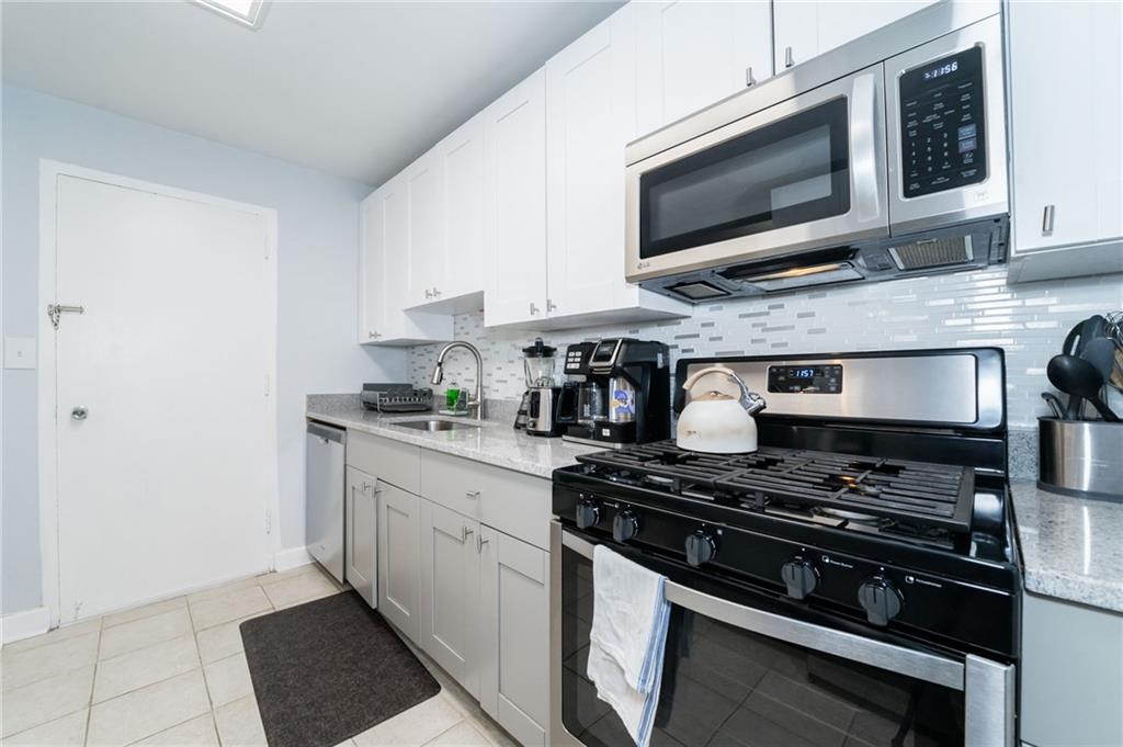 215 Piedmont Avenue NE