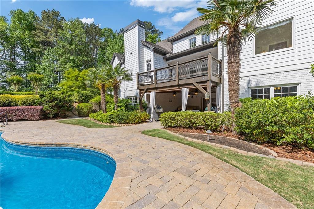 110 Hawks Bend