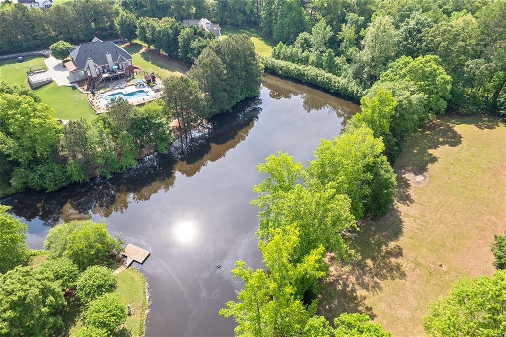 110 Hawks Bend