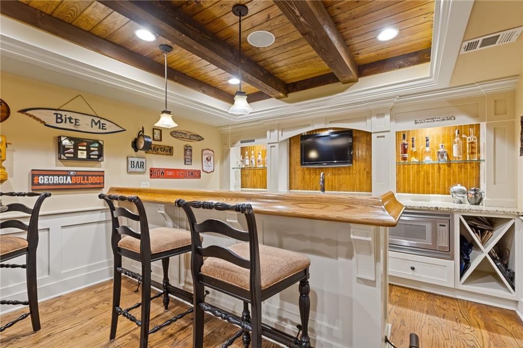 110 Hawks Bend