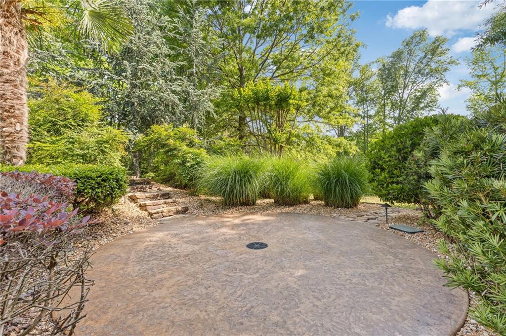 110 Hawks Bend
