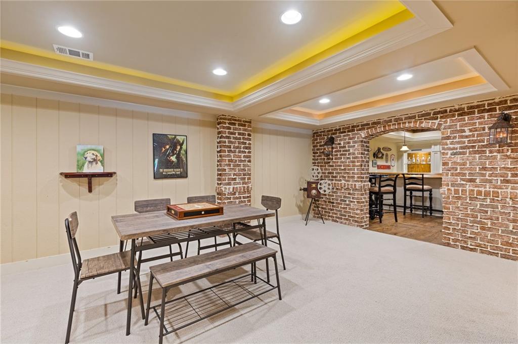 110 Hawks Bend
