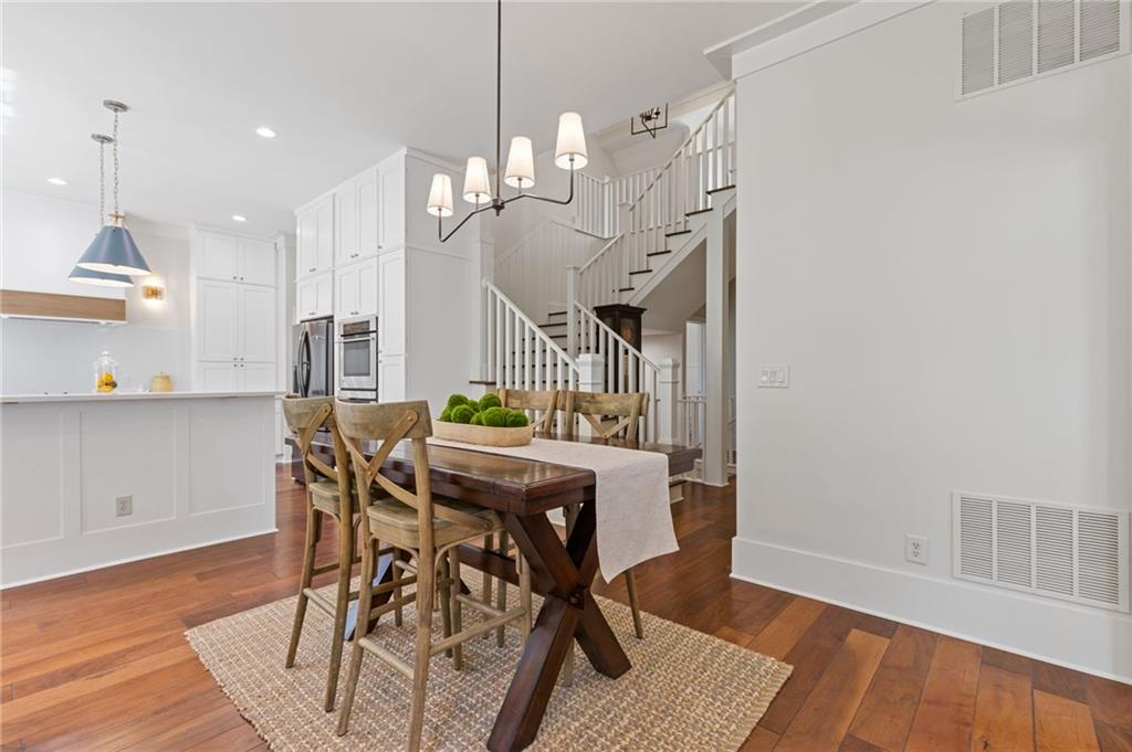 110 Hawks Bend