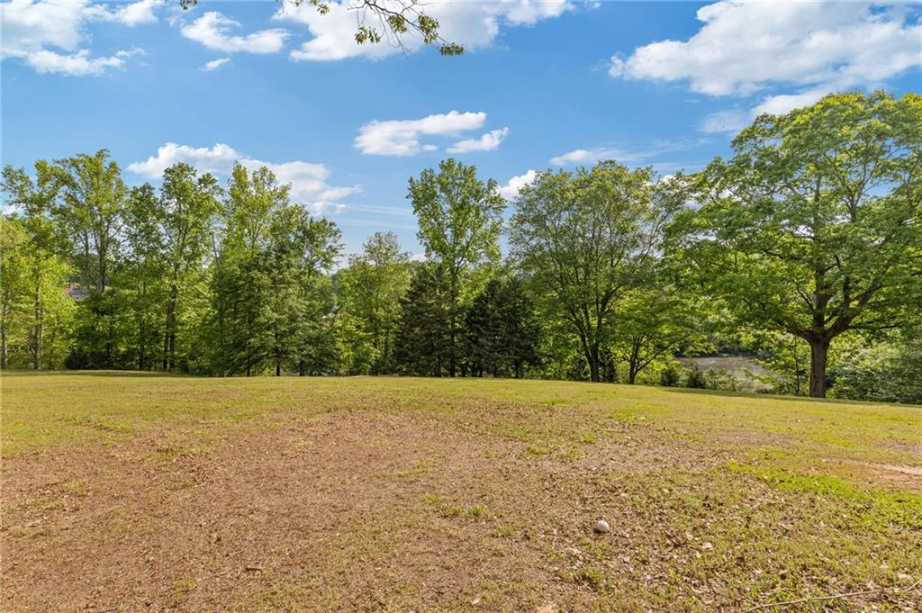 110 Hawks Bend