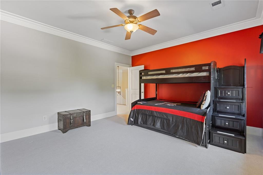 110 Hawks Bend
