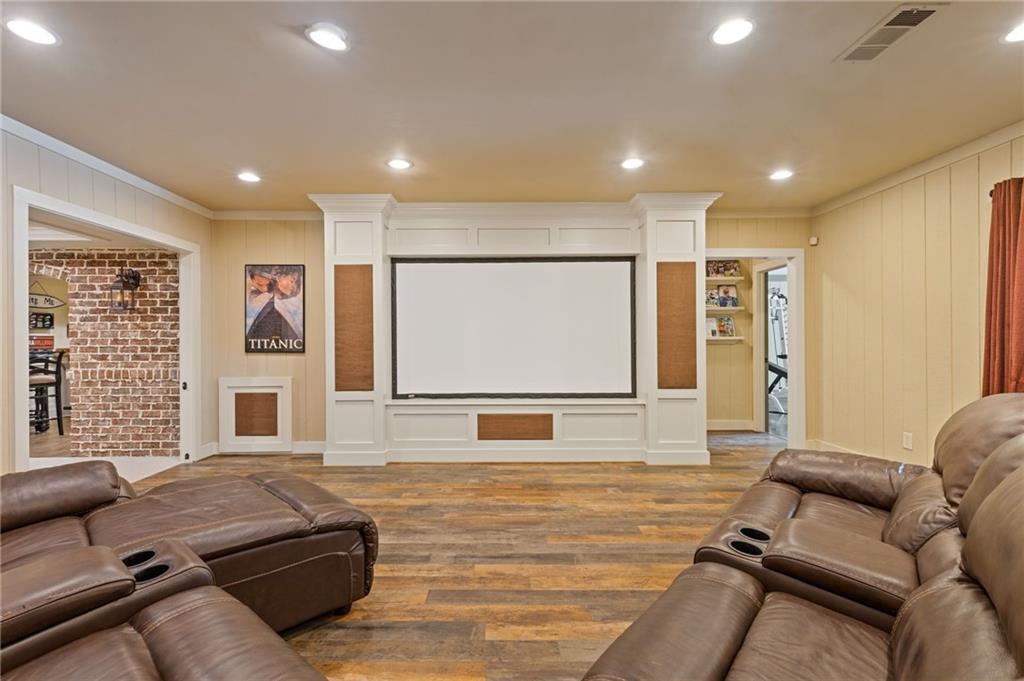 110 Hawks Bend