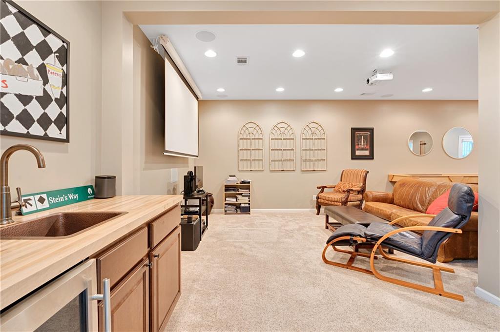 135 Johnston Farm Lane