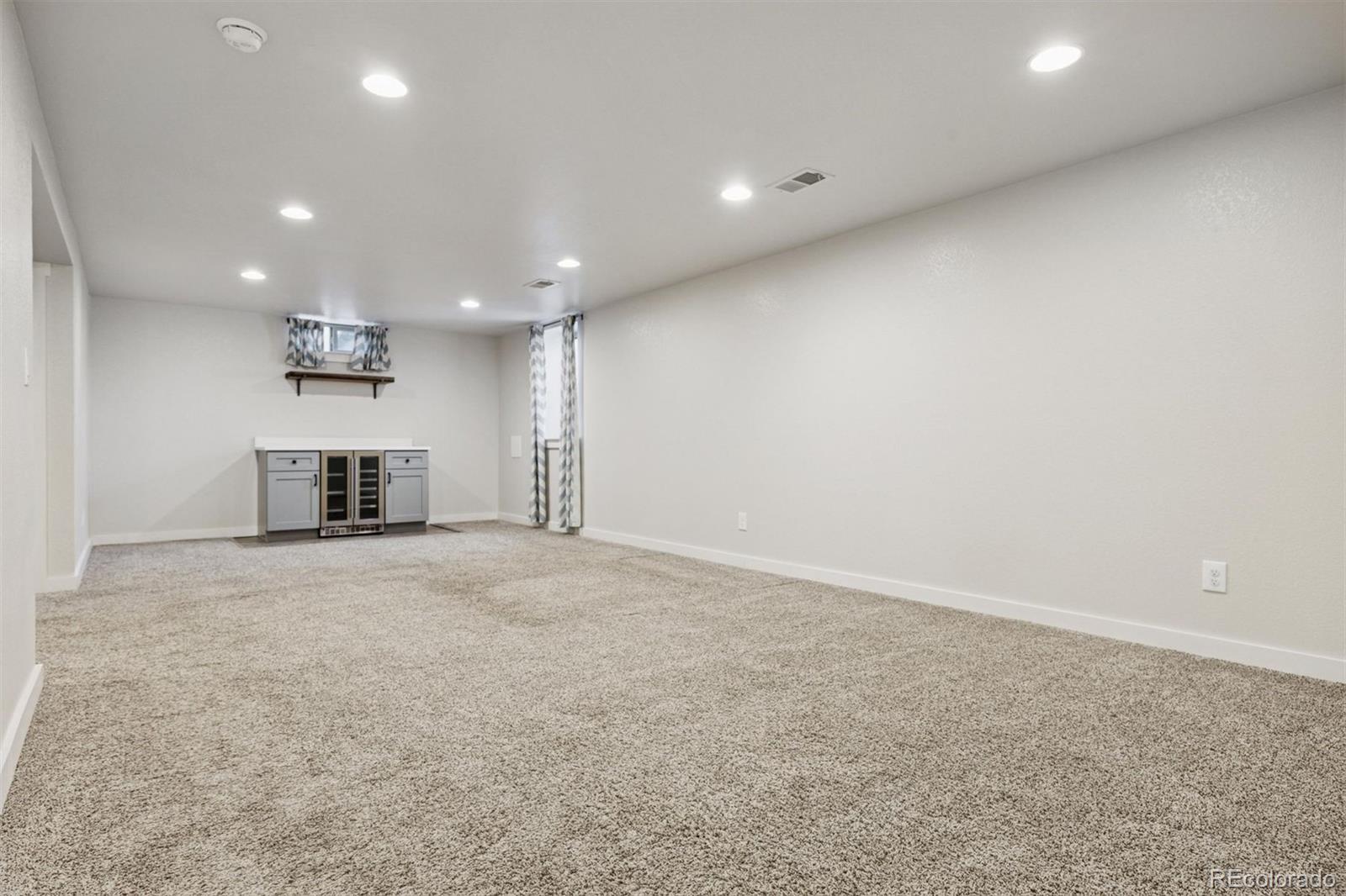 2270 Krameria Street