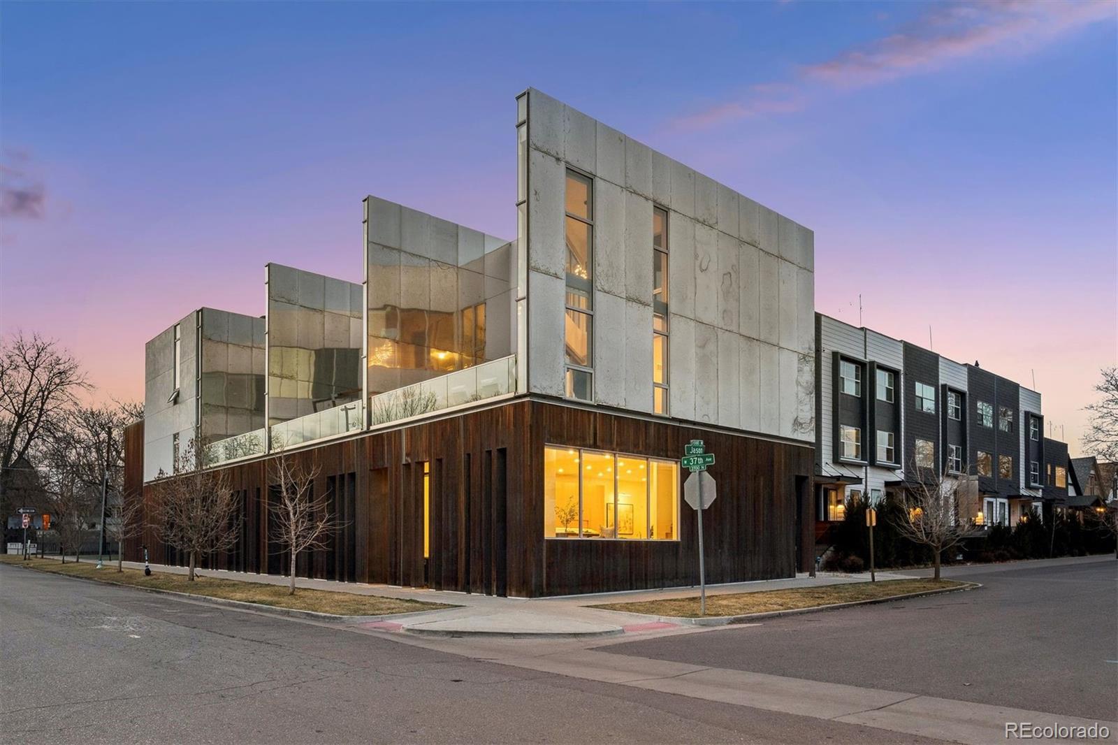 3701 Jason Street Unit: 4