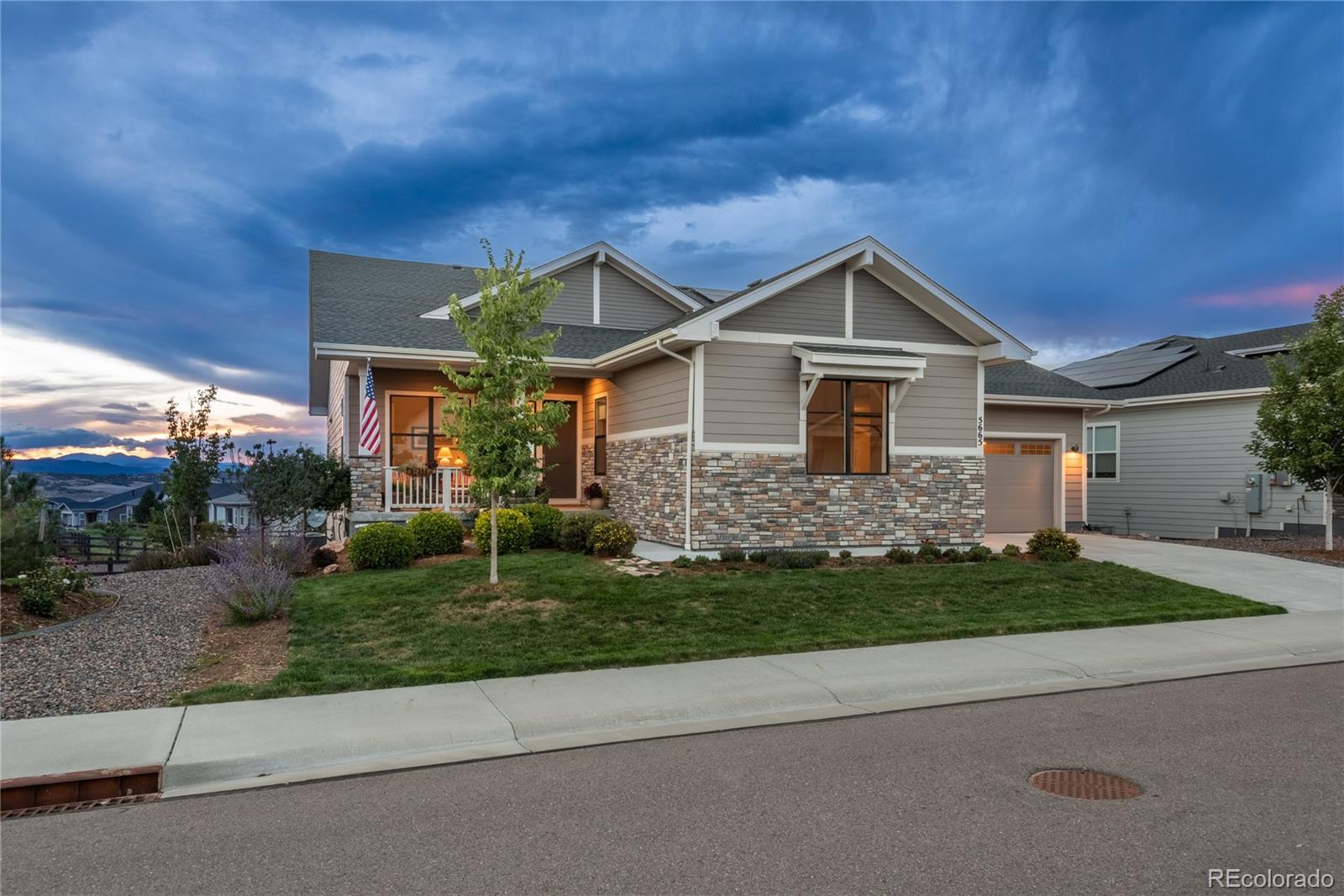 5665 Shadescale Way