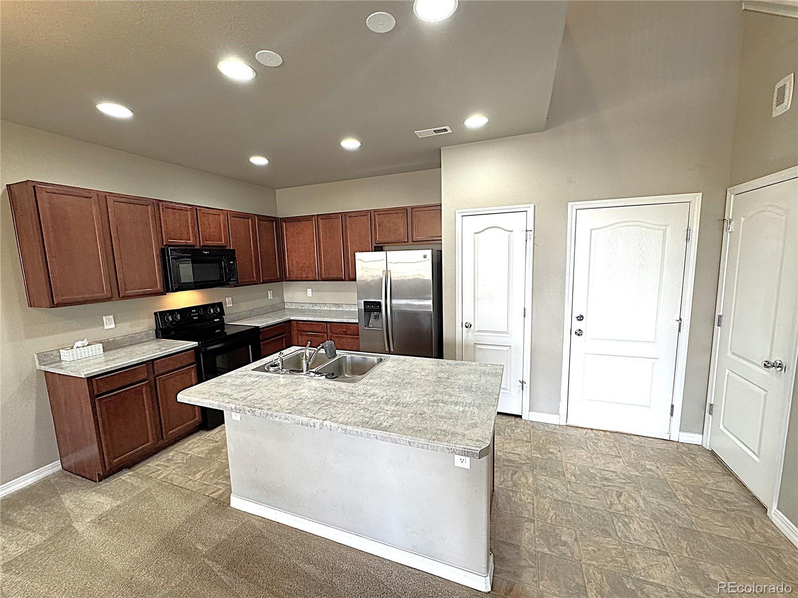 8856 Bella Flora Heights
