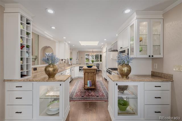 3 E Belleview Court