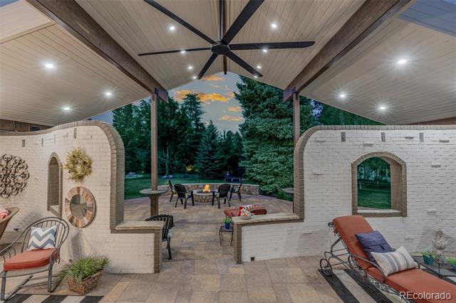 3 E Belleview Court