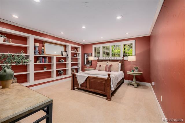 3 E Belleview Court