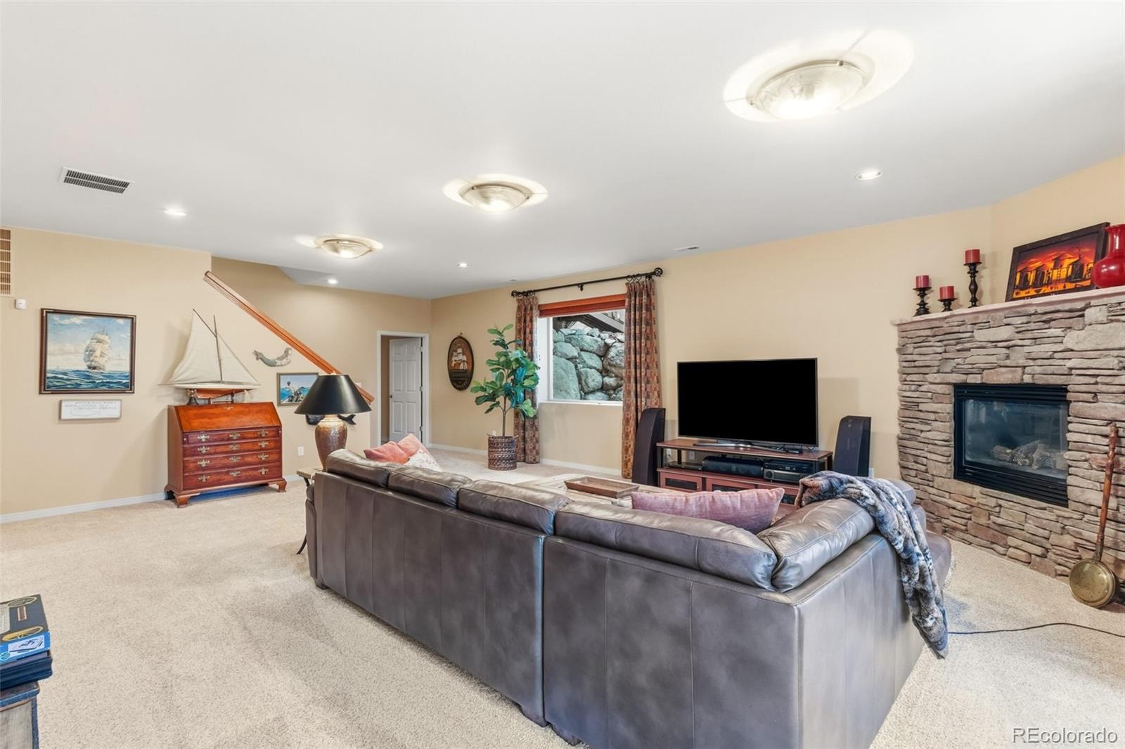 444 Darlington Way