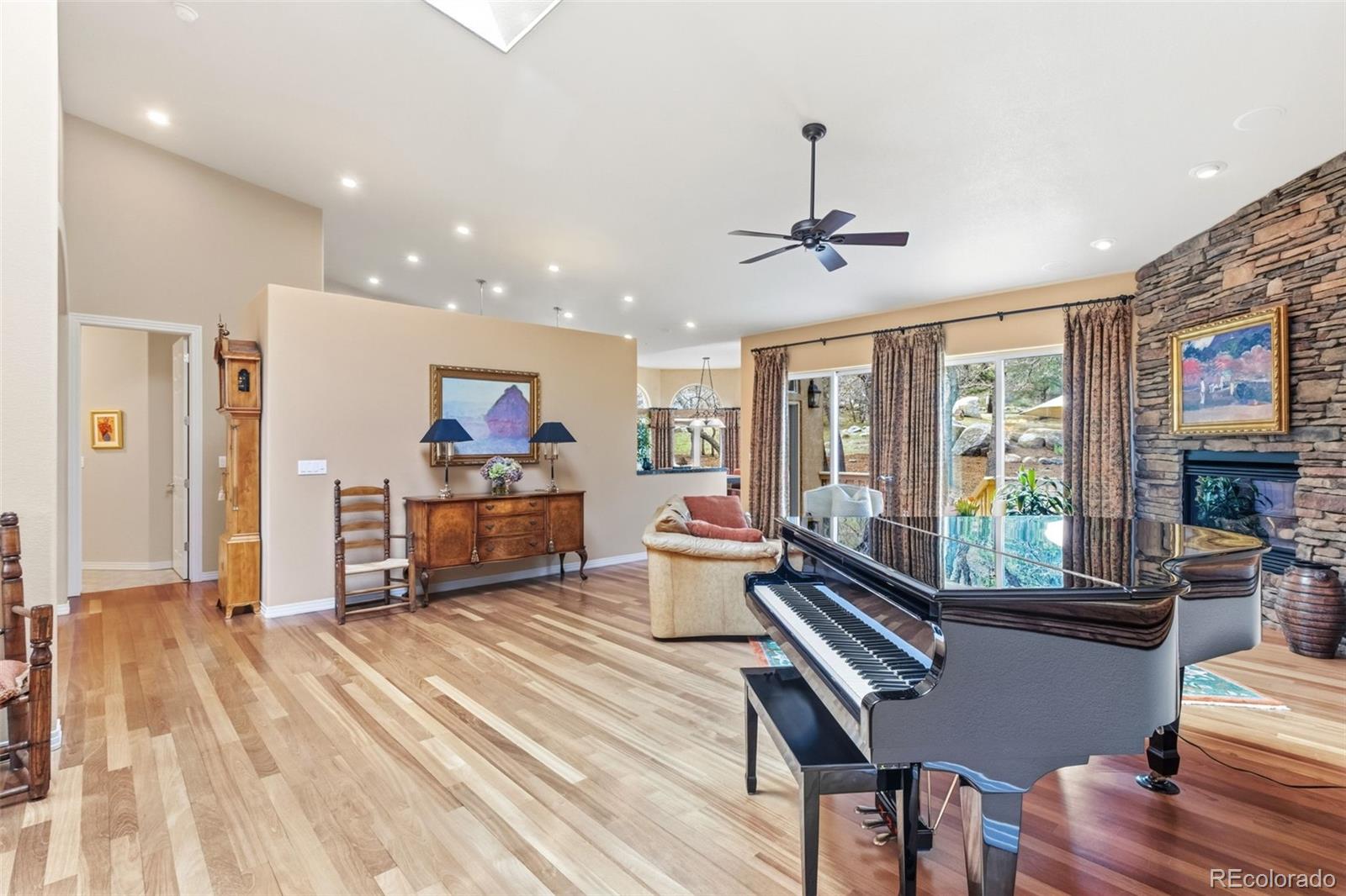 444 Darlington Way