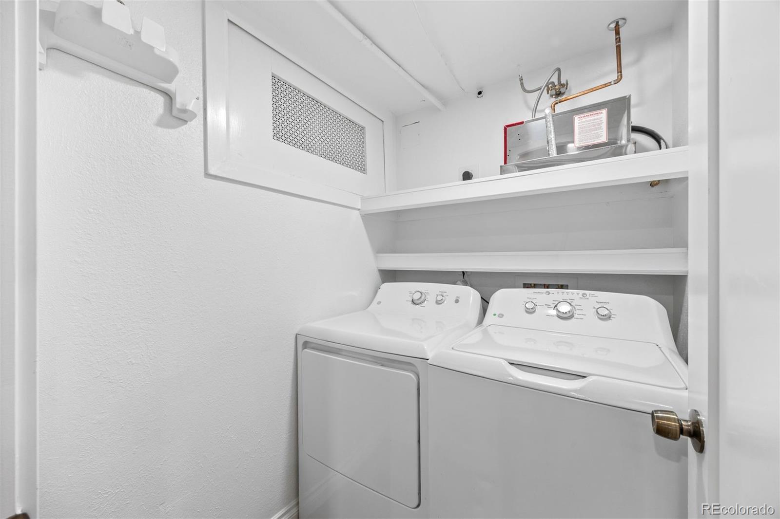 4305 E 17th Avenue Parkway