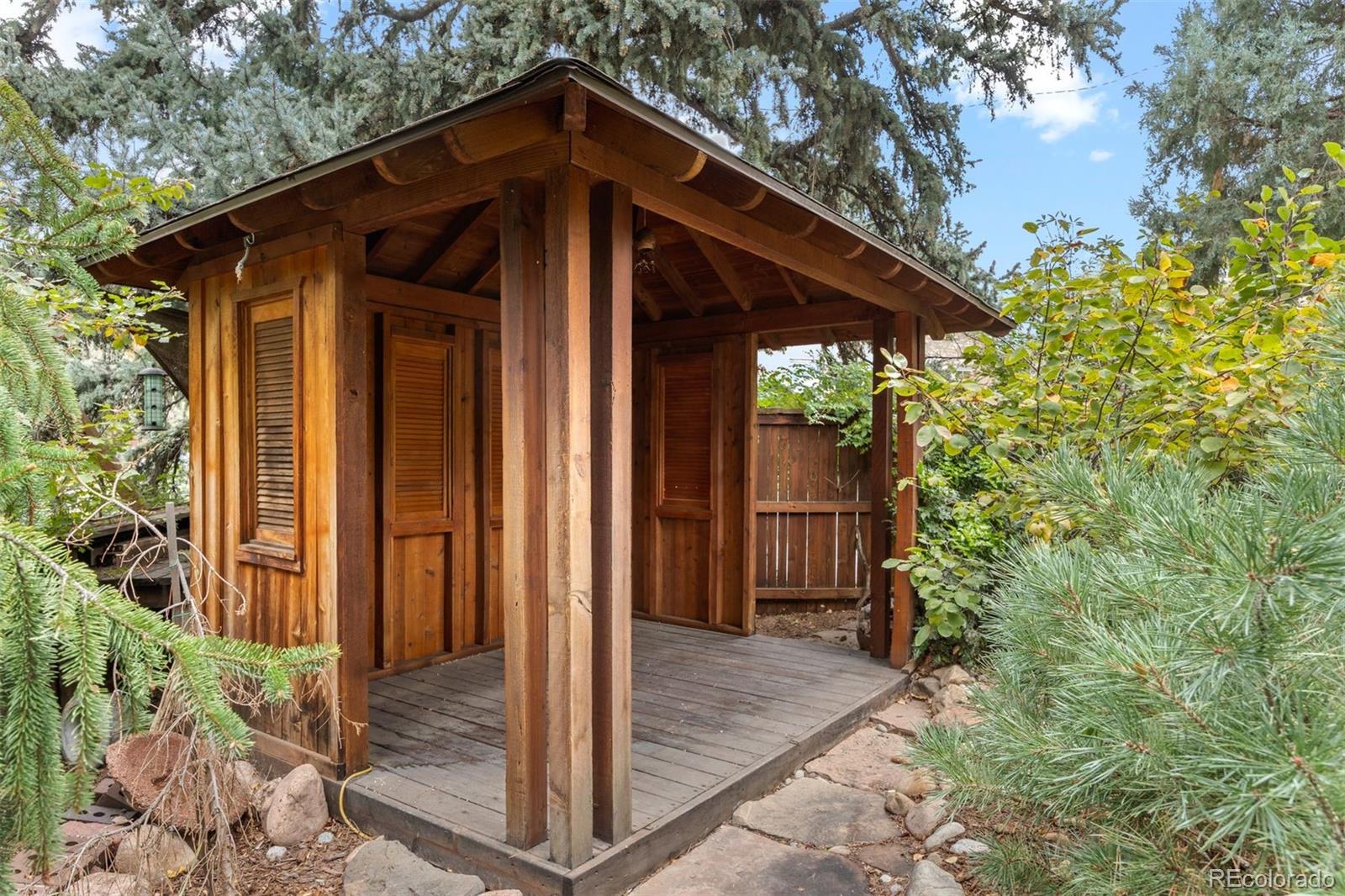 4305 E 17th Avenue Parkway