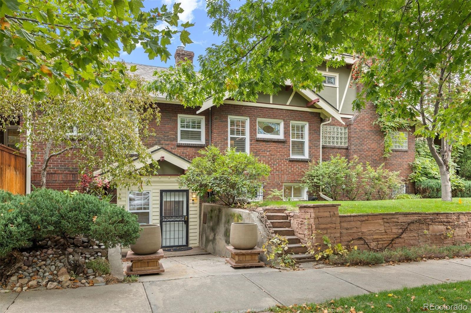 4305 E 17th Avenue Parkway