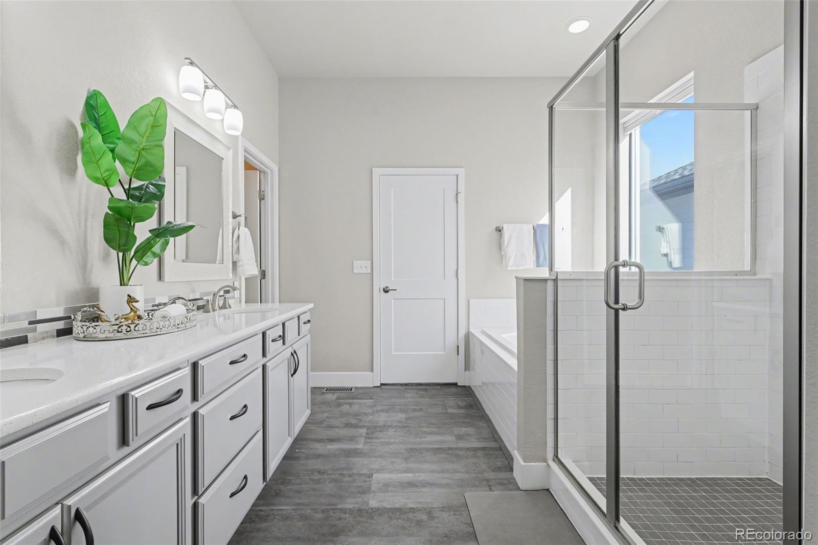 6532 Twin Falls Court