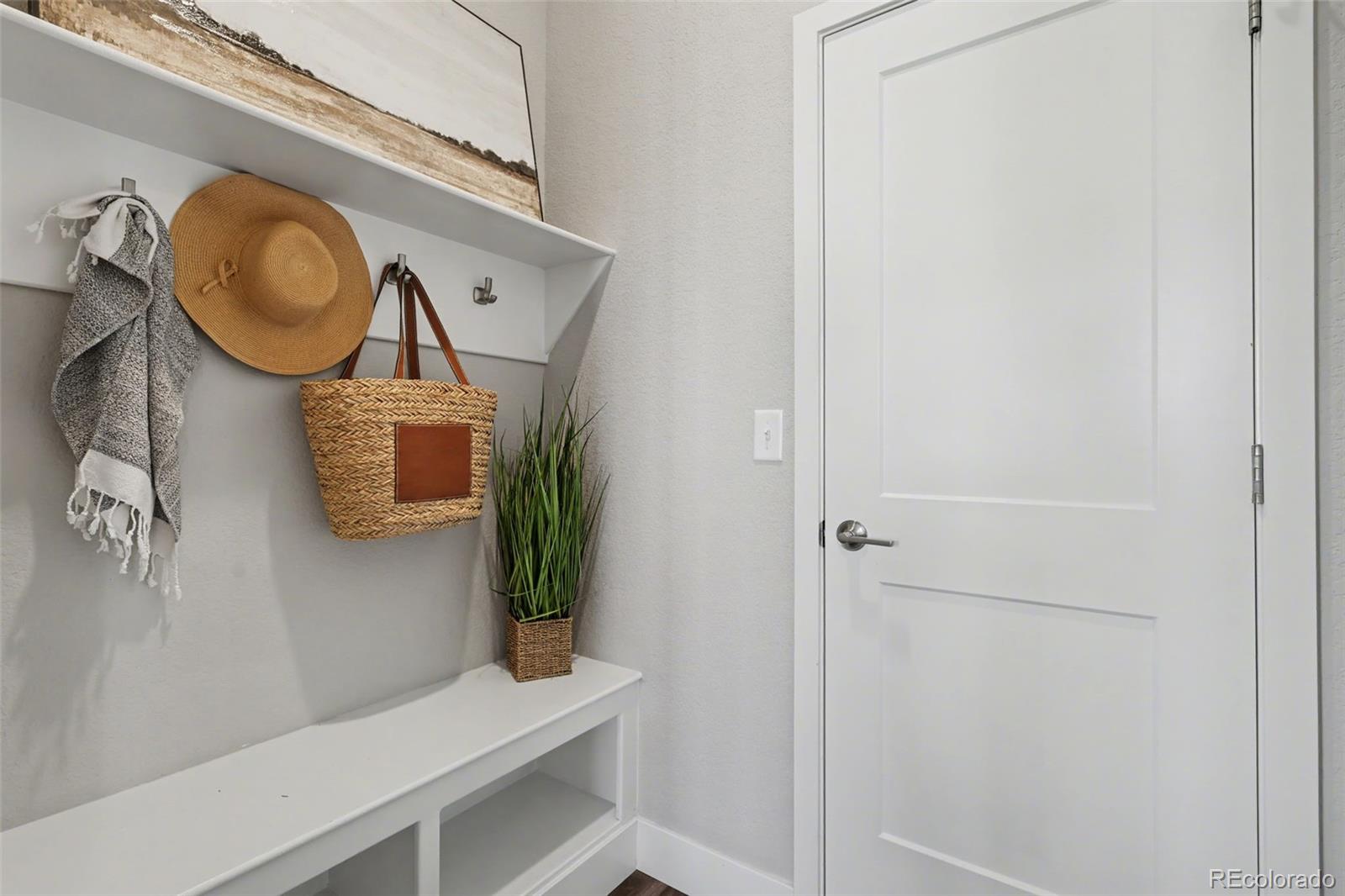 6532 Twin Falls Court