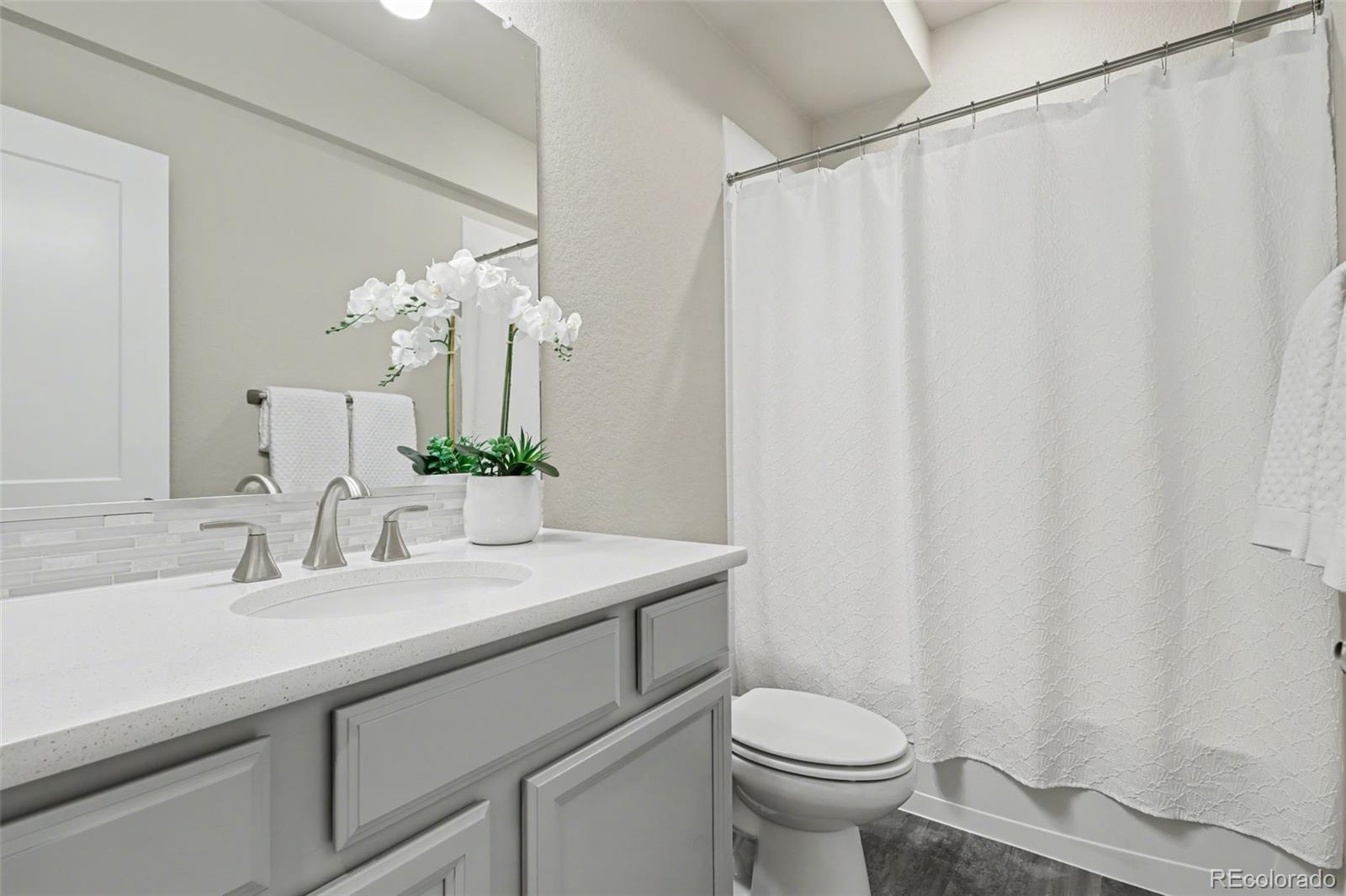 6532 Twin Falls Court