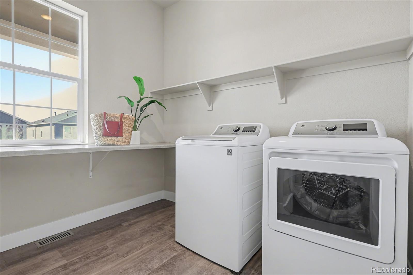 6532 Twin Falls Court