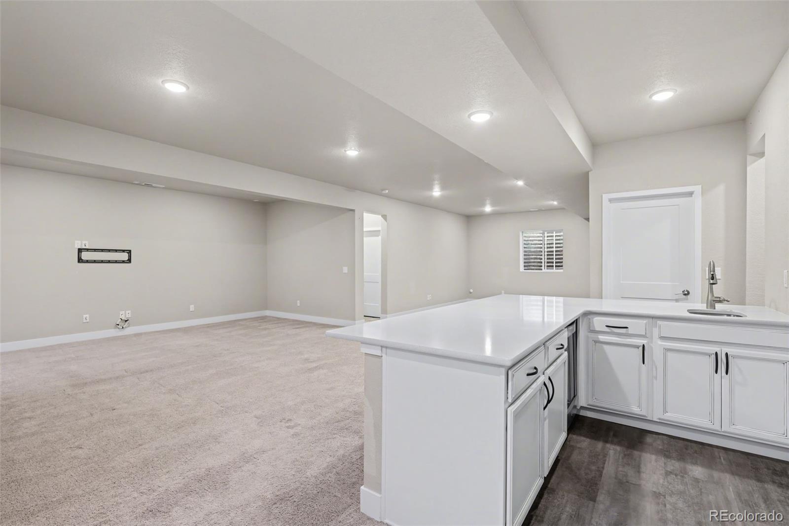 6532 Twin Falls Court