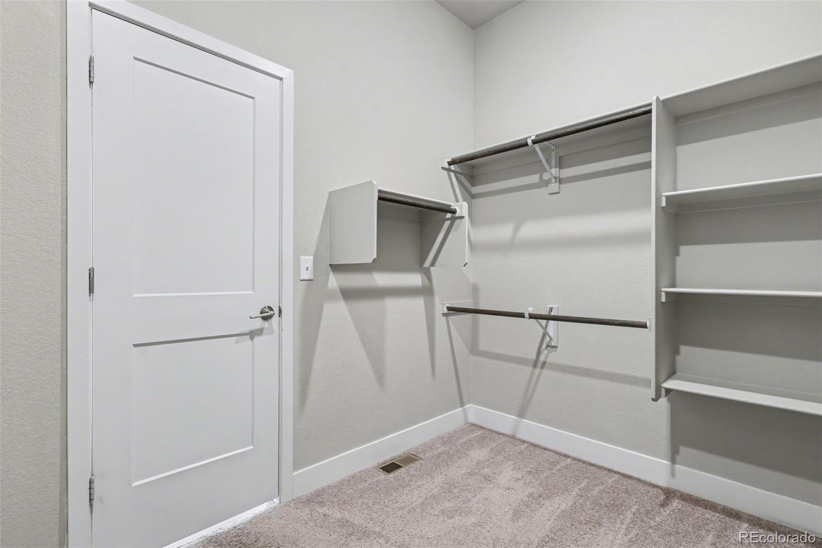 6532 Twin Falls Court