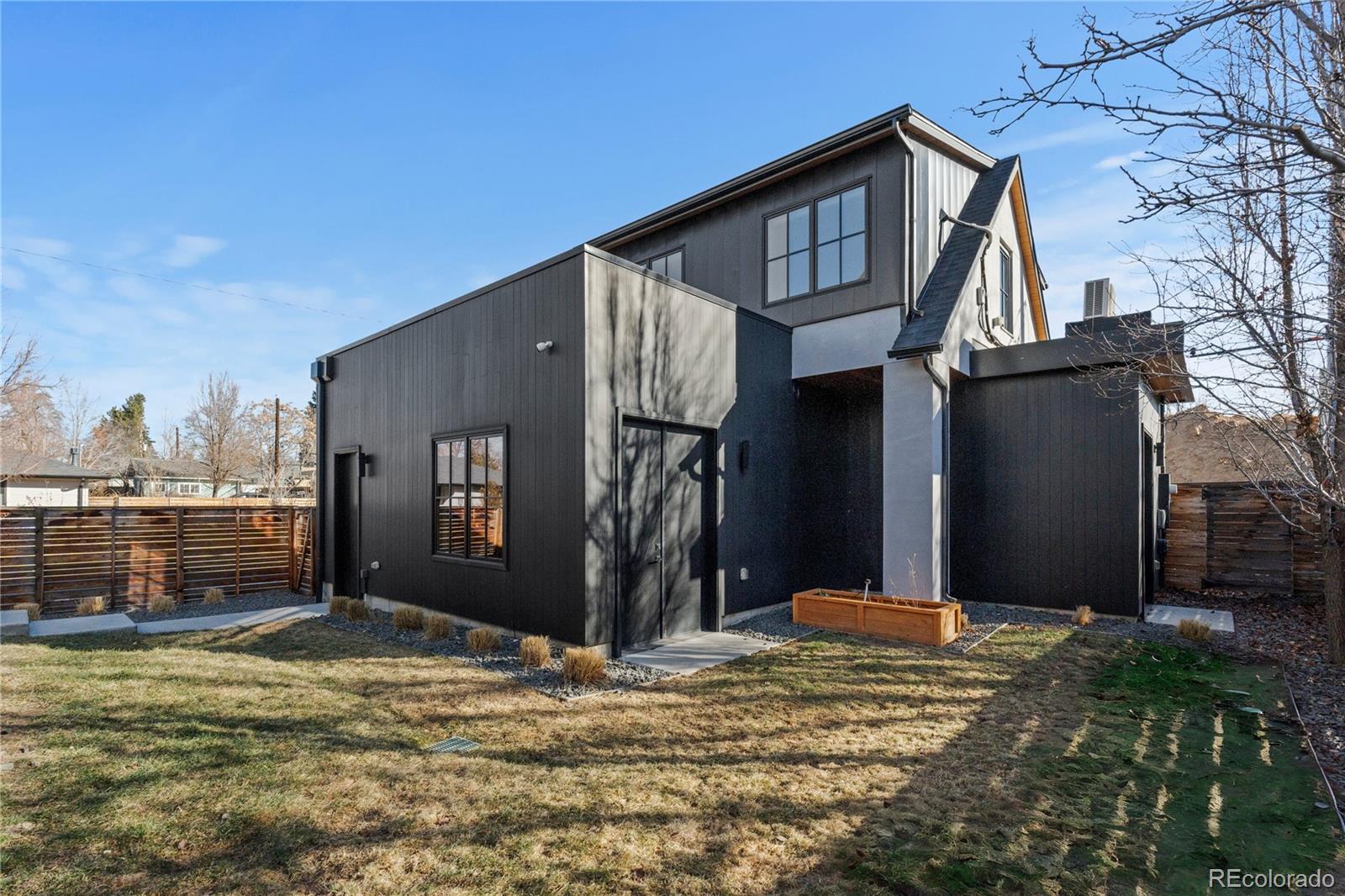2010 S Clarkson Street
