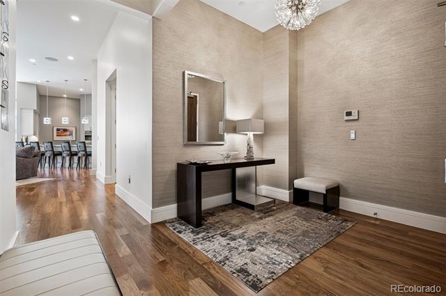 250 Columbine Street Unit: 703