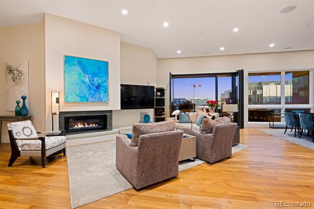 250 Columbine Street Unit: 703