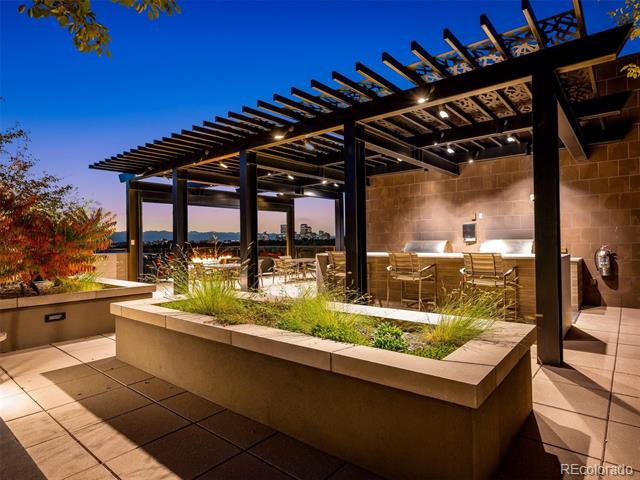 250 Columbine Street Unit: 703