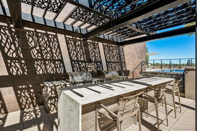 250 Columbine Street Unit: 703