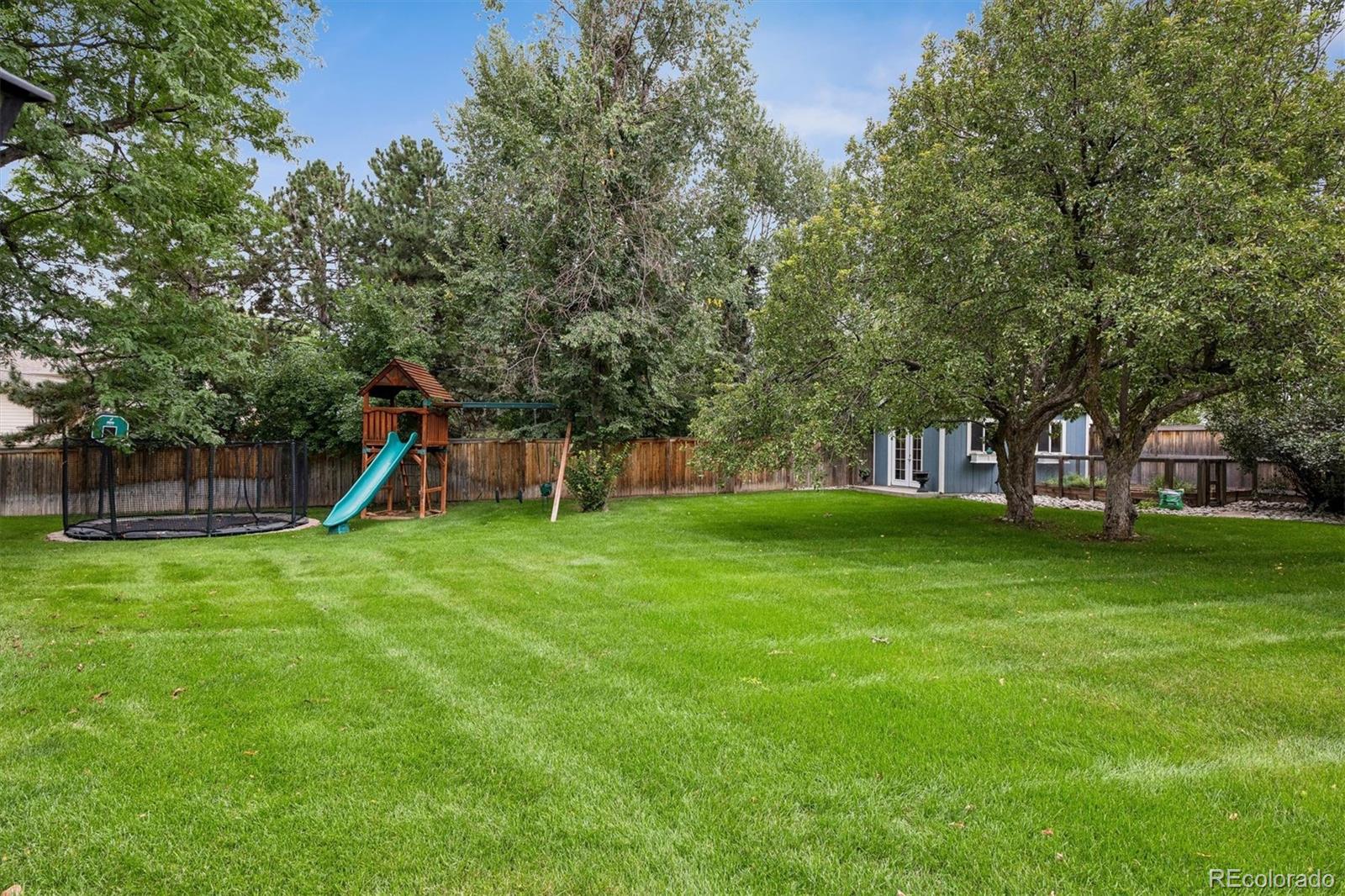 5 Viking Drive
