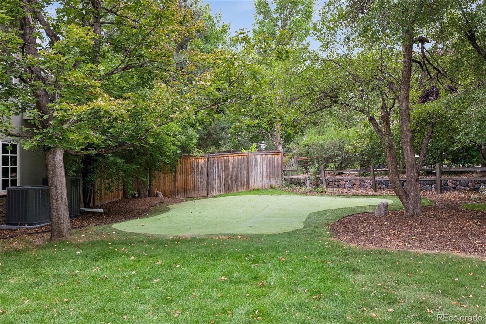 5 Viking Drive