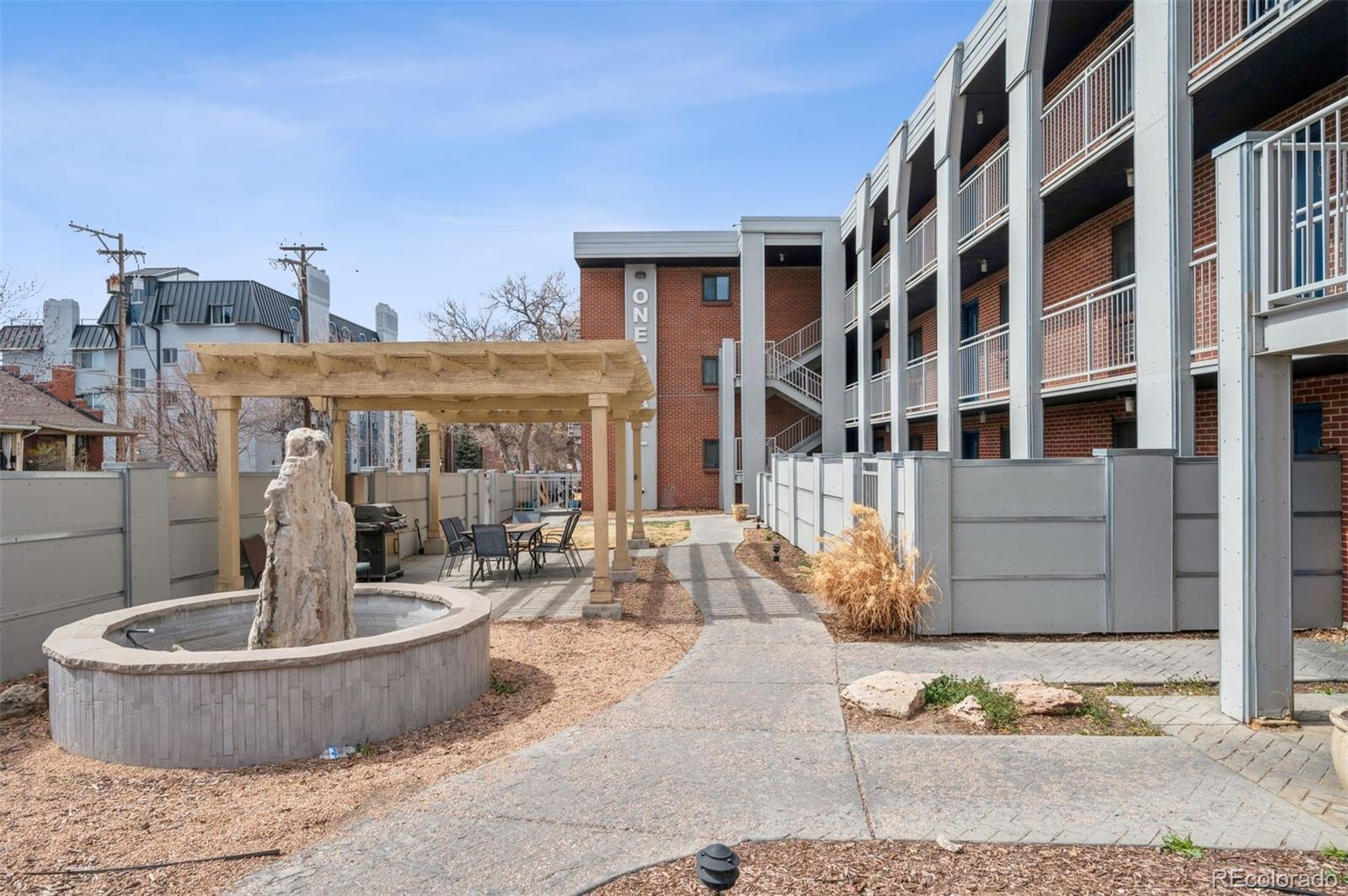 1 N Pearl Street Unit: 102