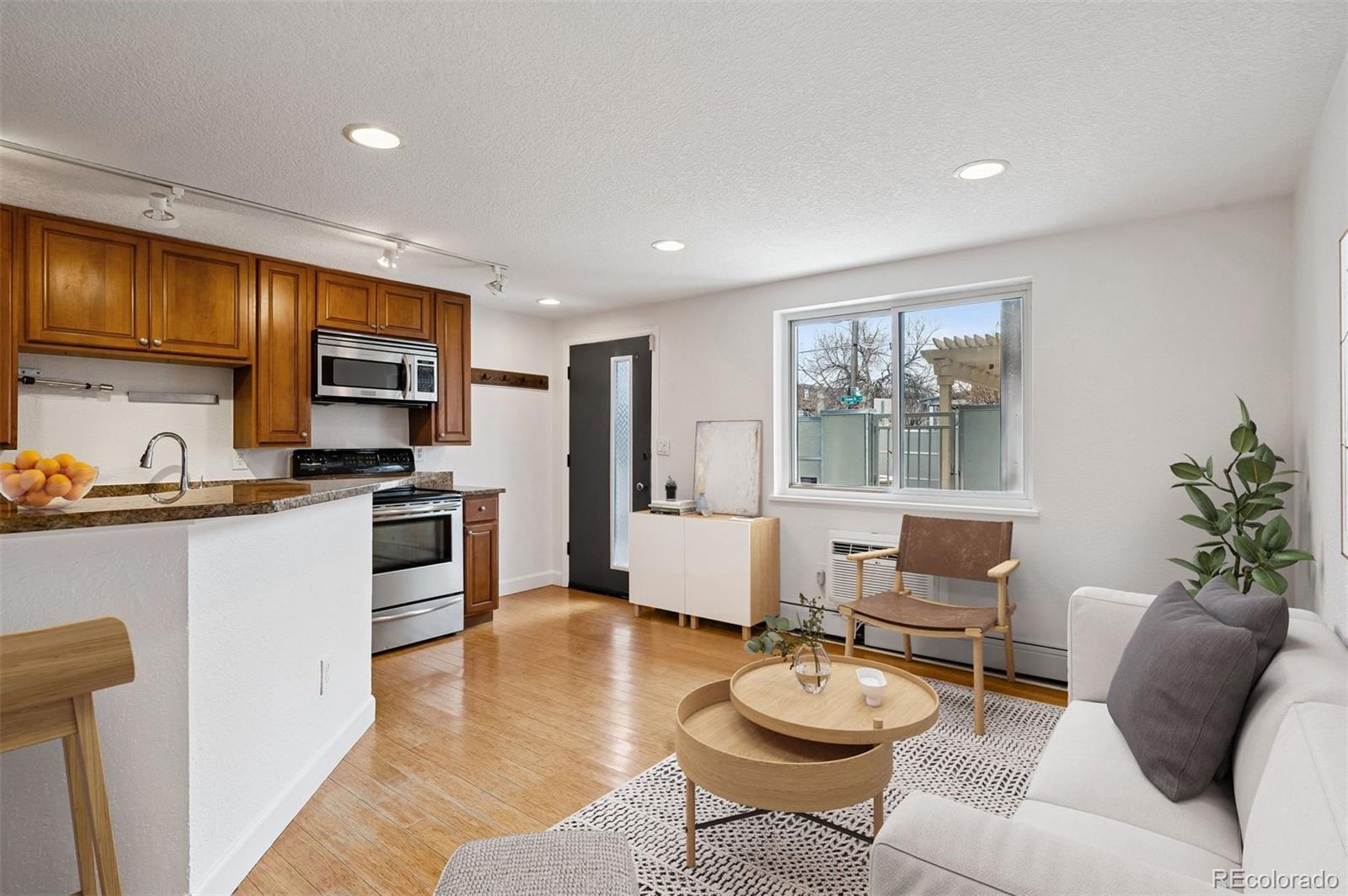 1 N Pearl Street Unit: 102
