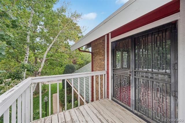 30 S Dexter Street