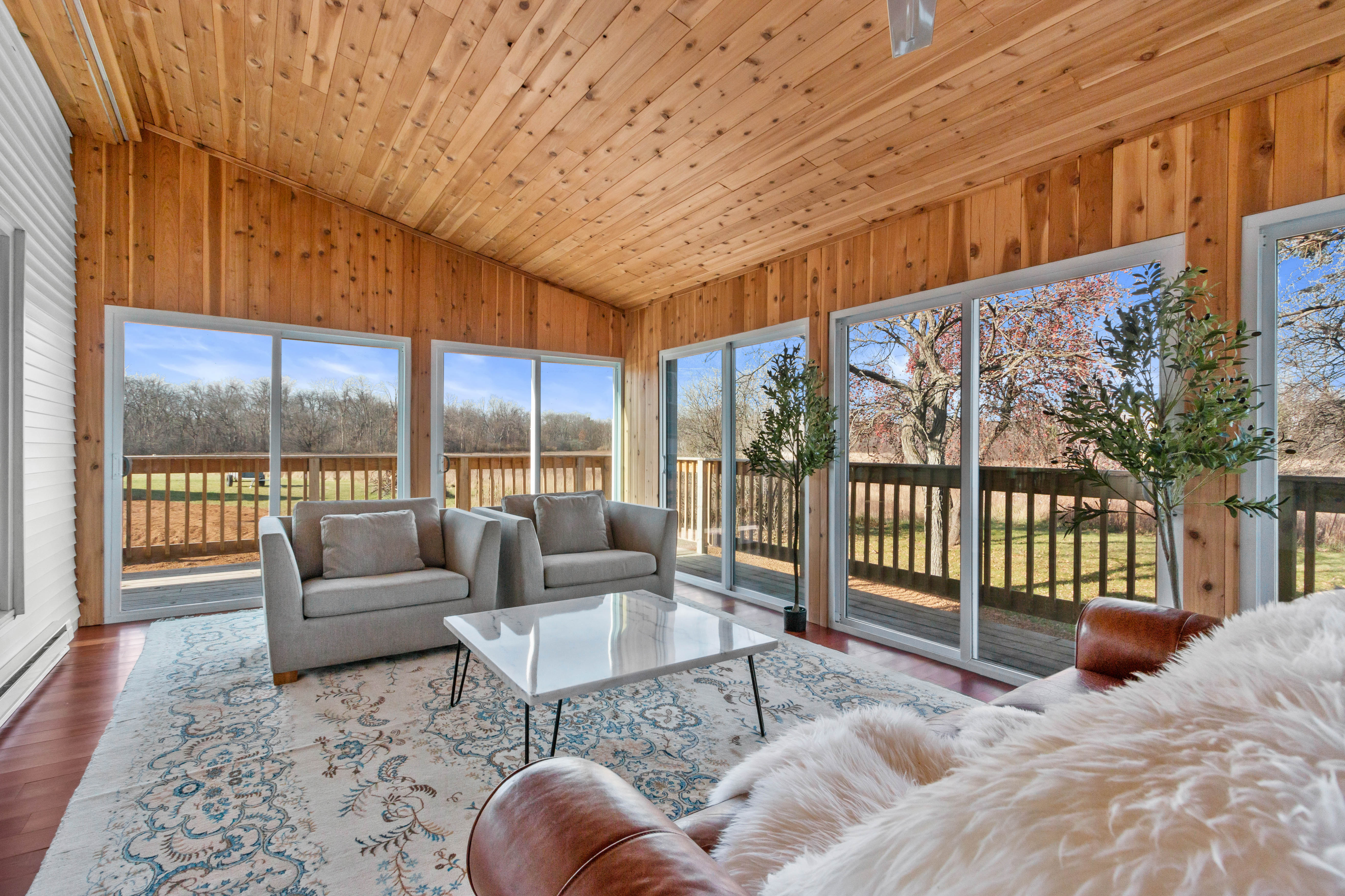 1404 Stoney Brook Rd W 