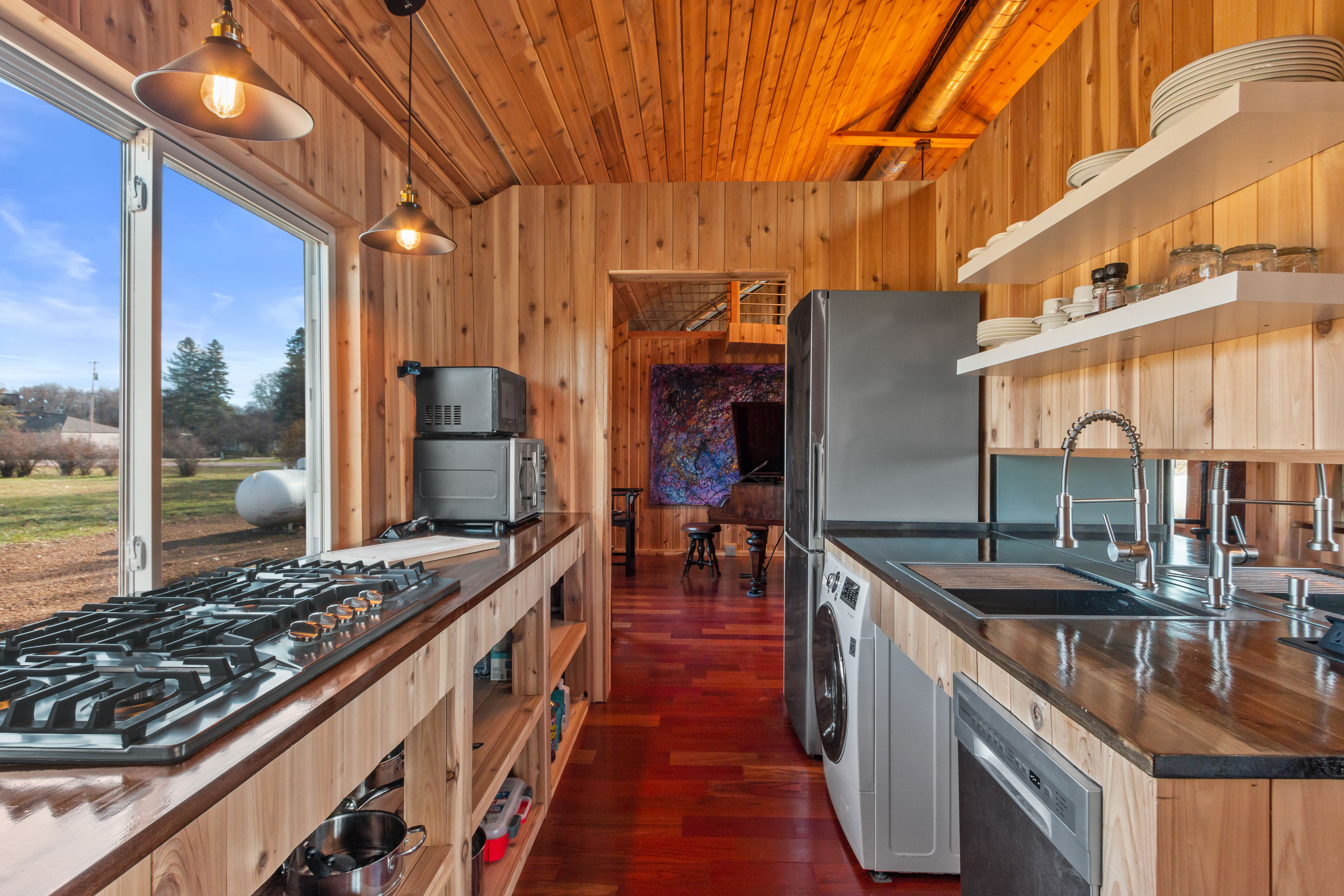 1404 Stoney Brook Rd W 