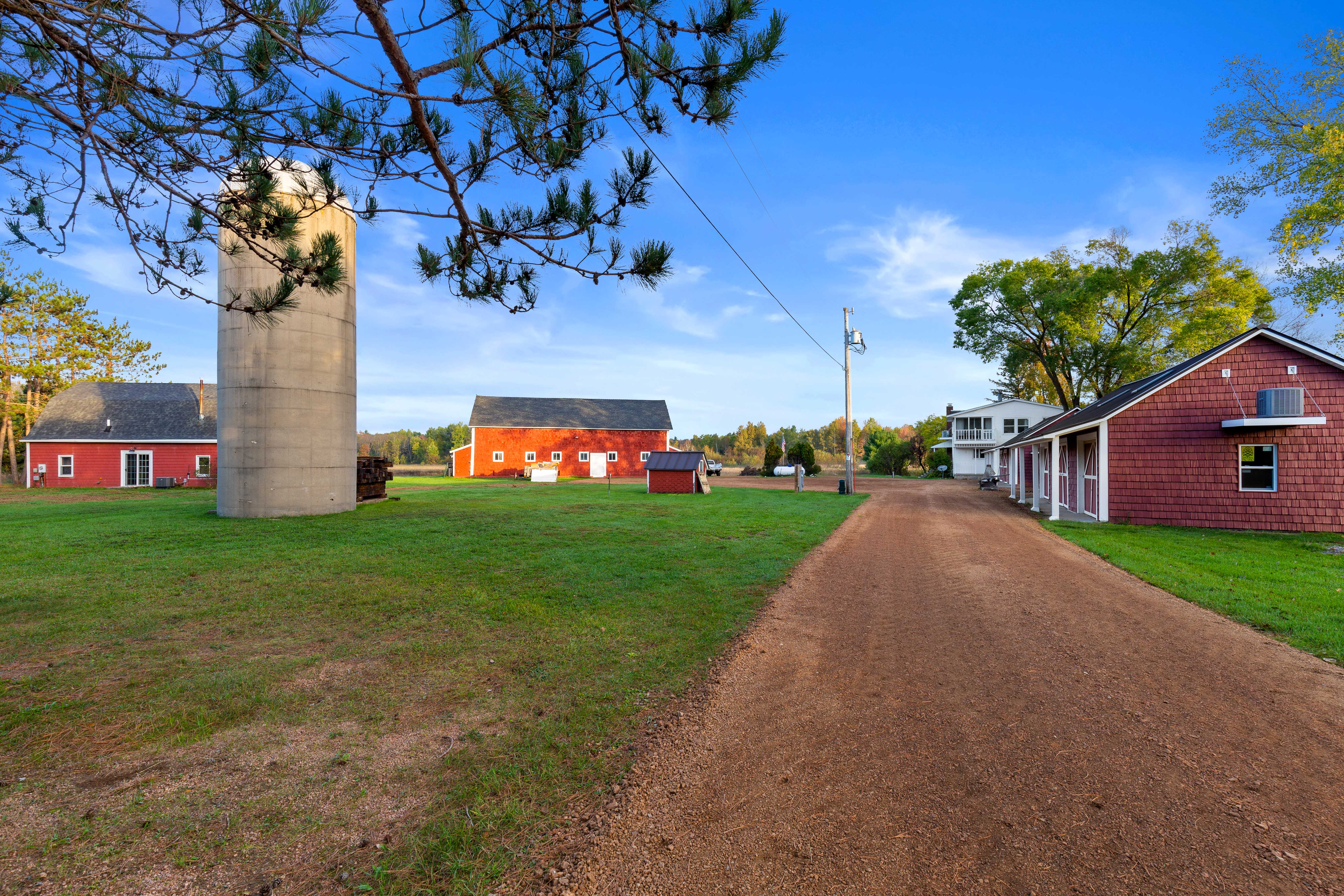 1404 Stoney Brook Rd W 