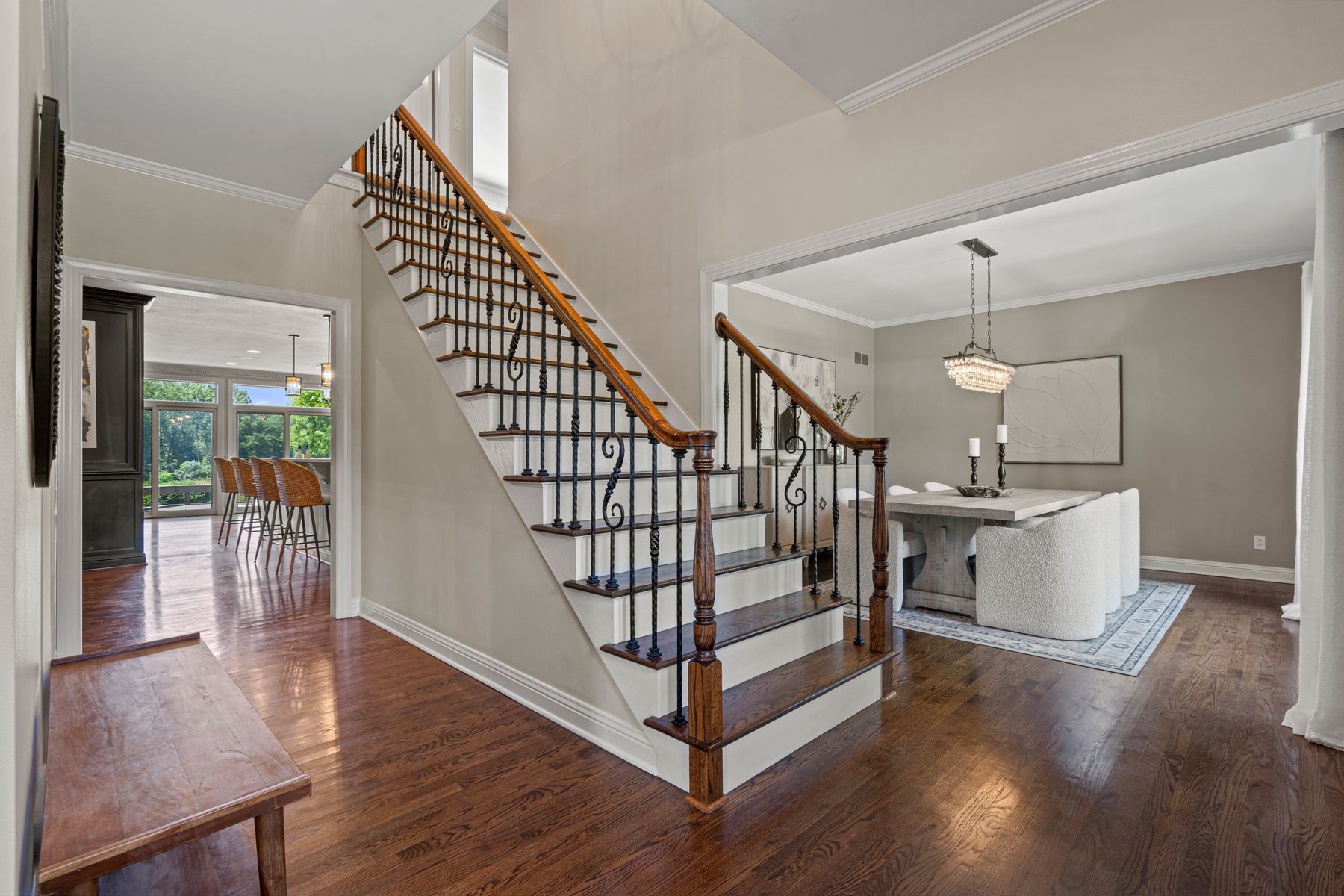 10435 N. Riverlake Dr. 