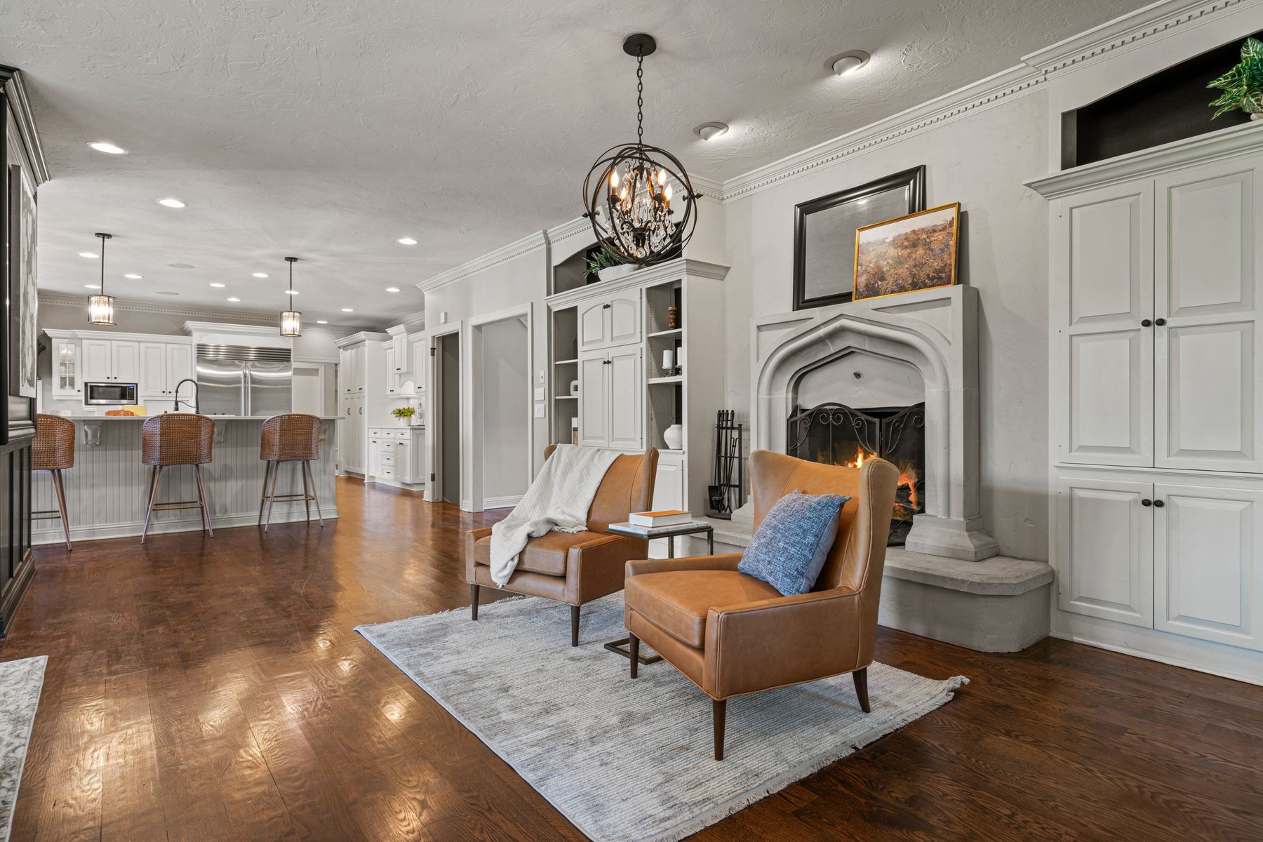 10435 N. Riverlake Dr. 