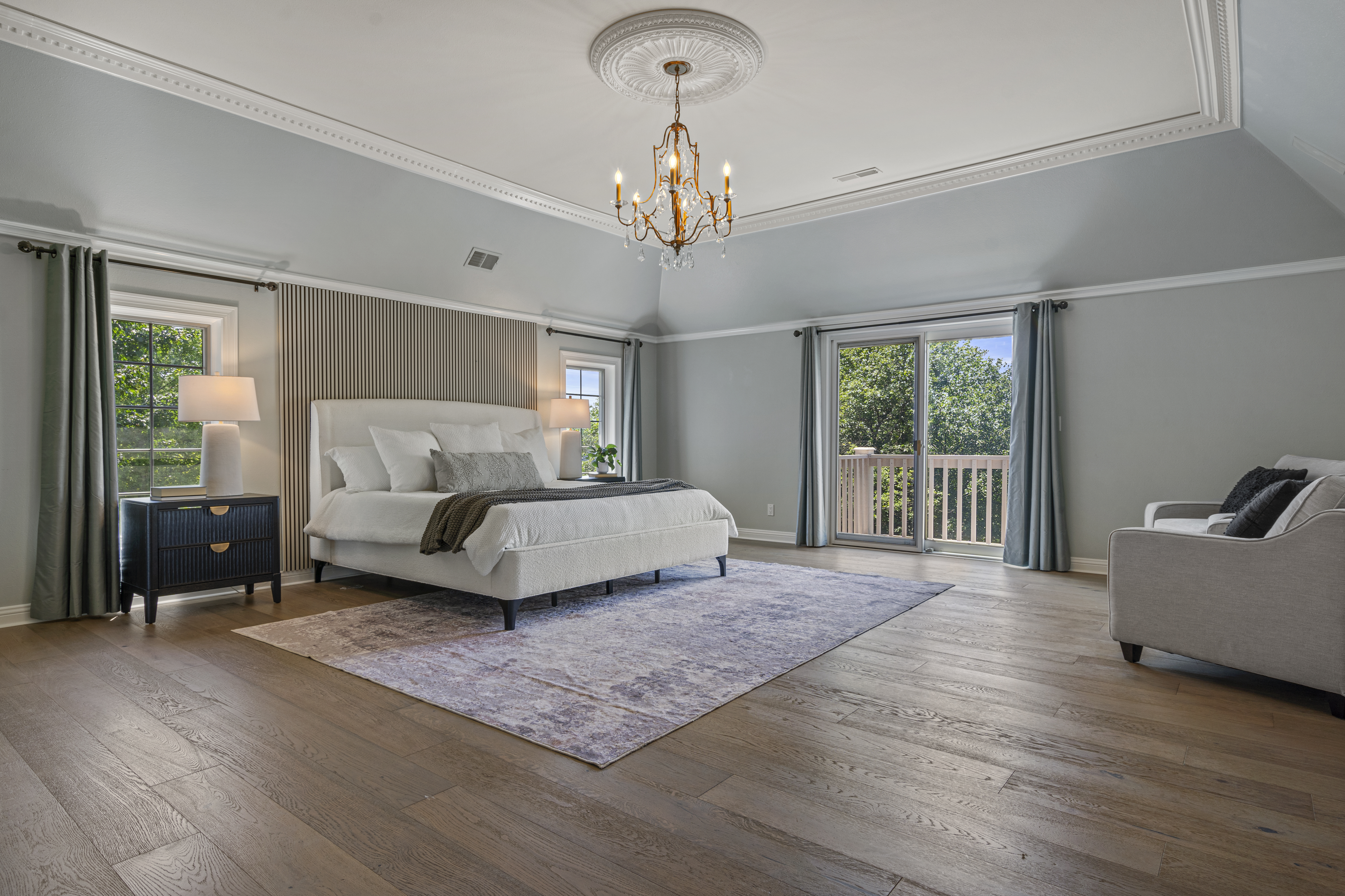 10435 N. Riverlake Dr. 