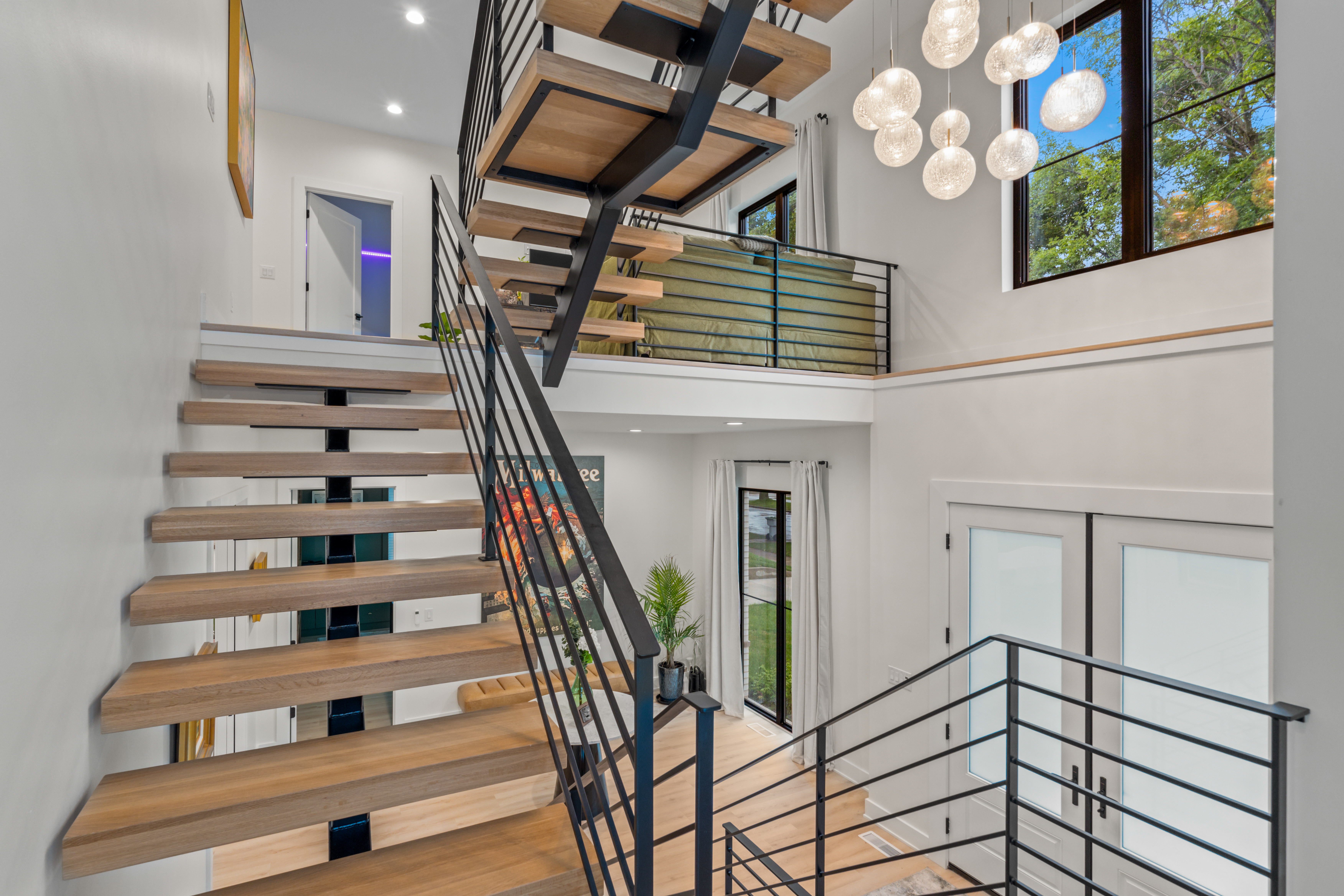 2409 N. Terrace Ave. 