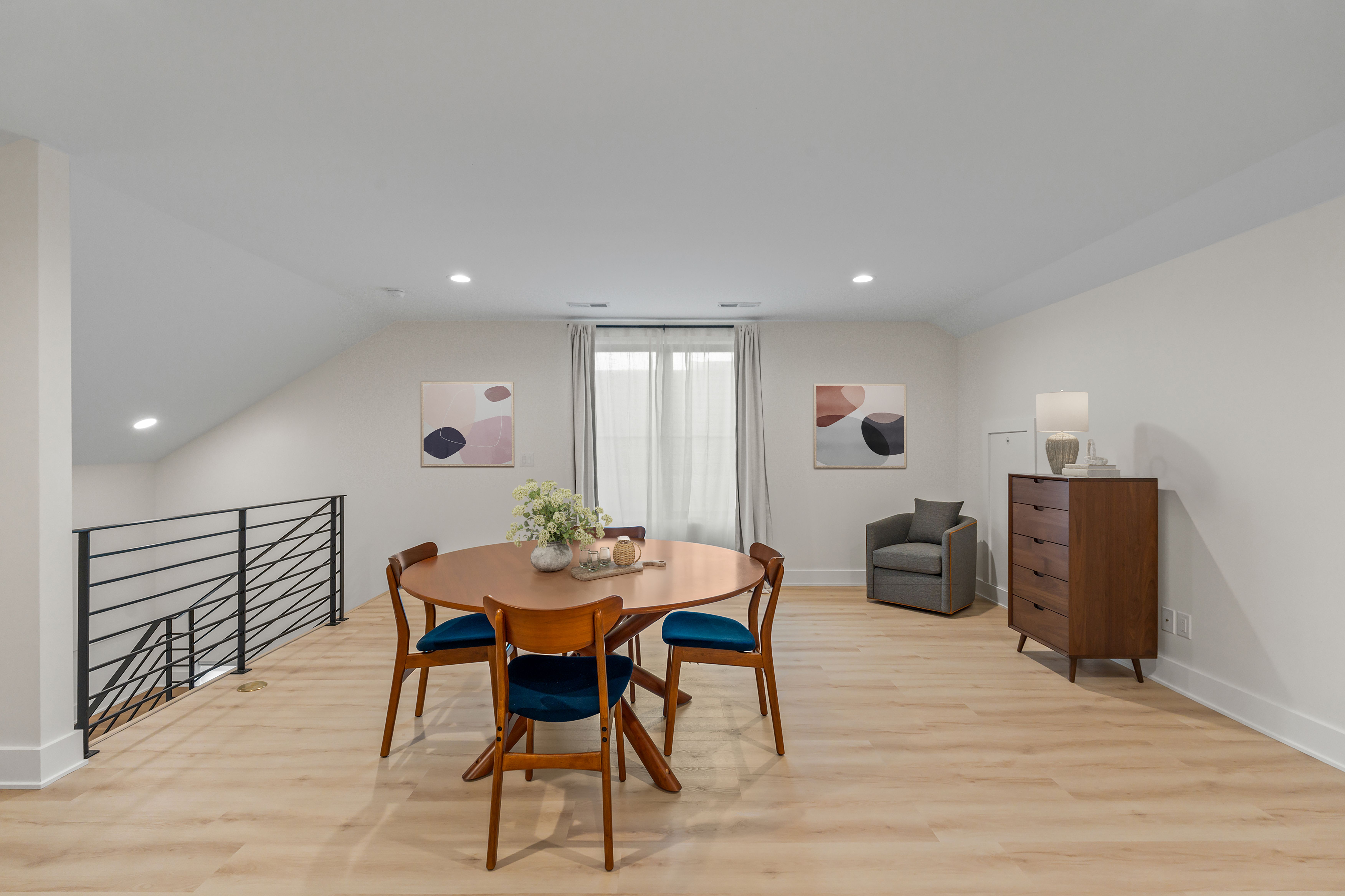 2409 N. Terrace Ave. 