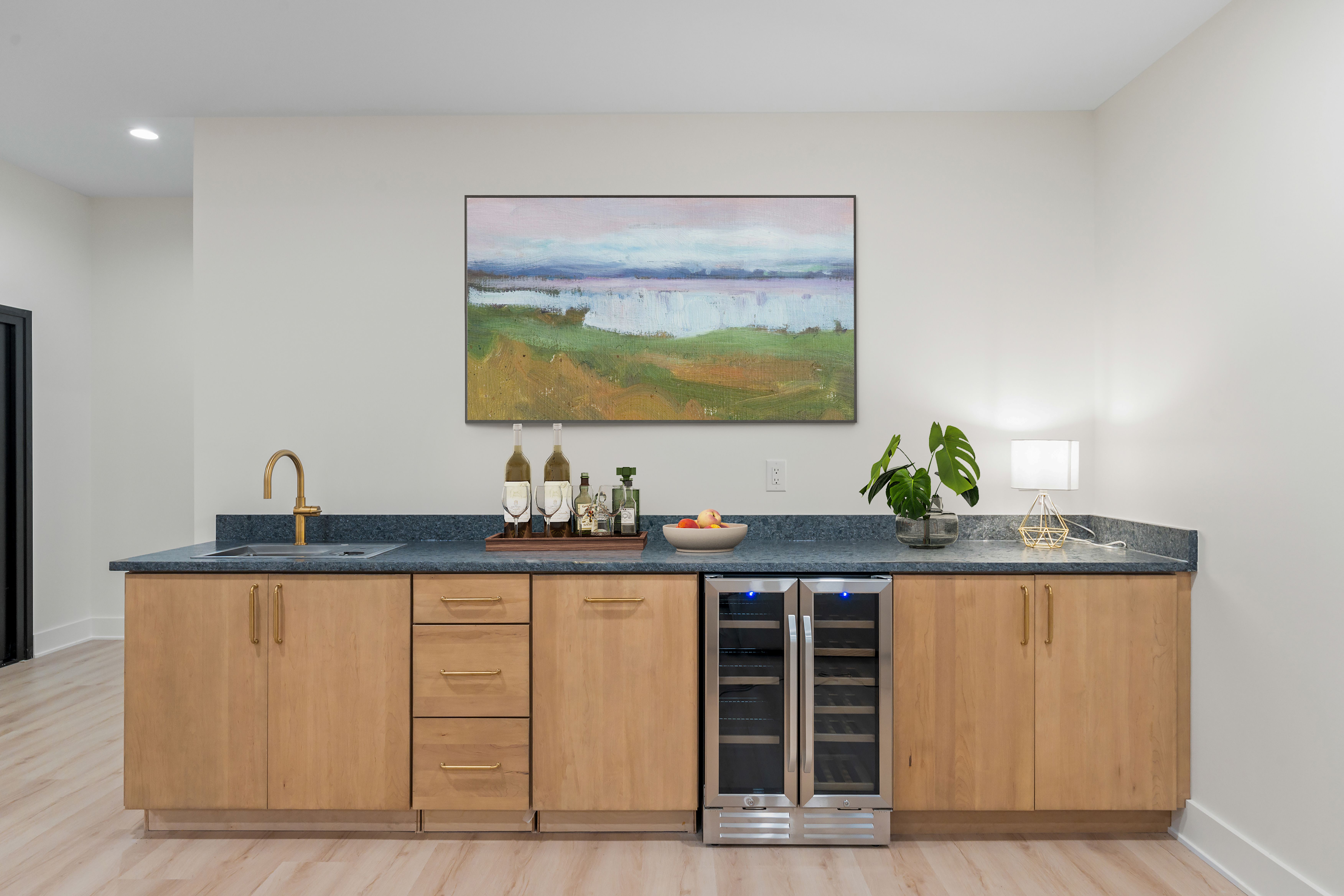 2409 N. Terrace Ave. 