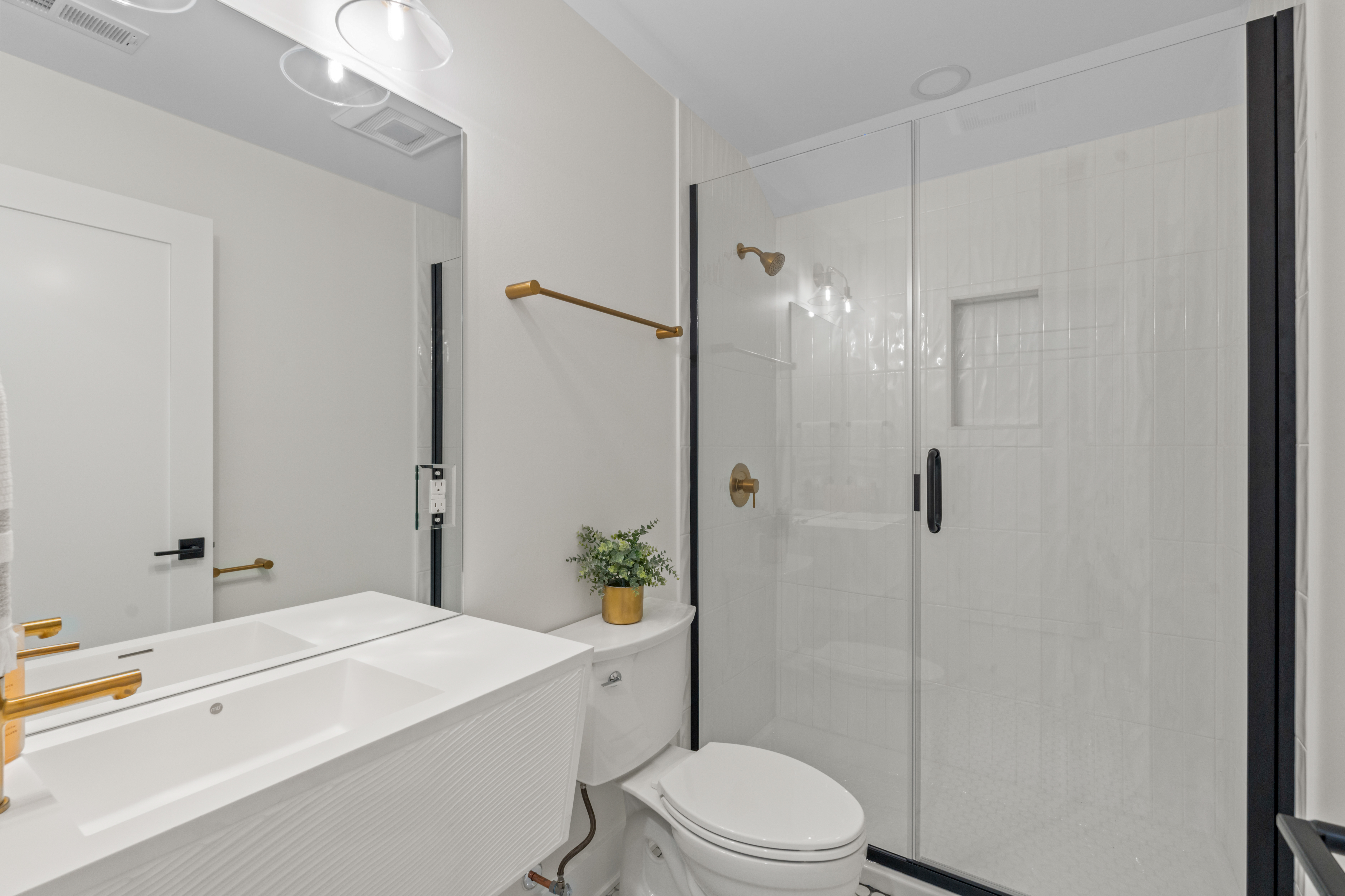 2409 N. Terrace Ave. 