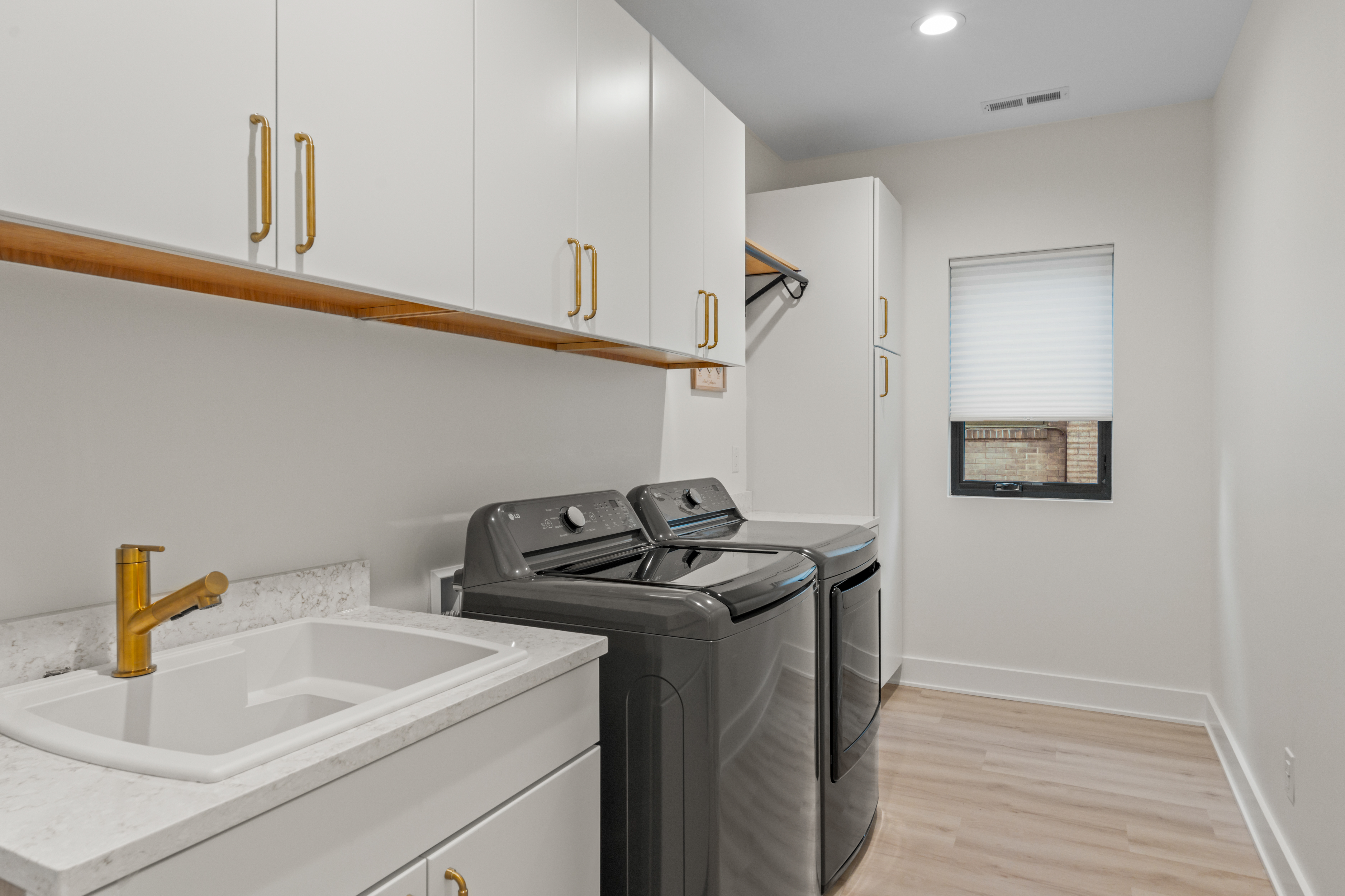 2409 N. Terrace Ave. 